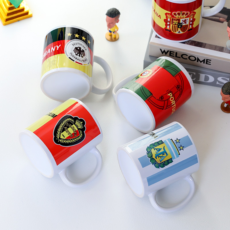 Tasse en céramique de la coupe du monde de Football, cadeau Souvenir, tasse à café, tasses d'eau domestique, 330ML