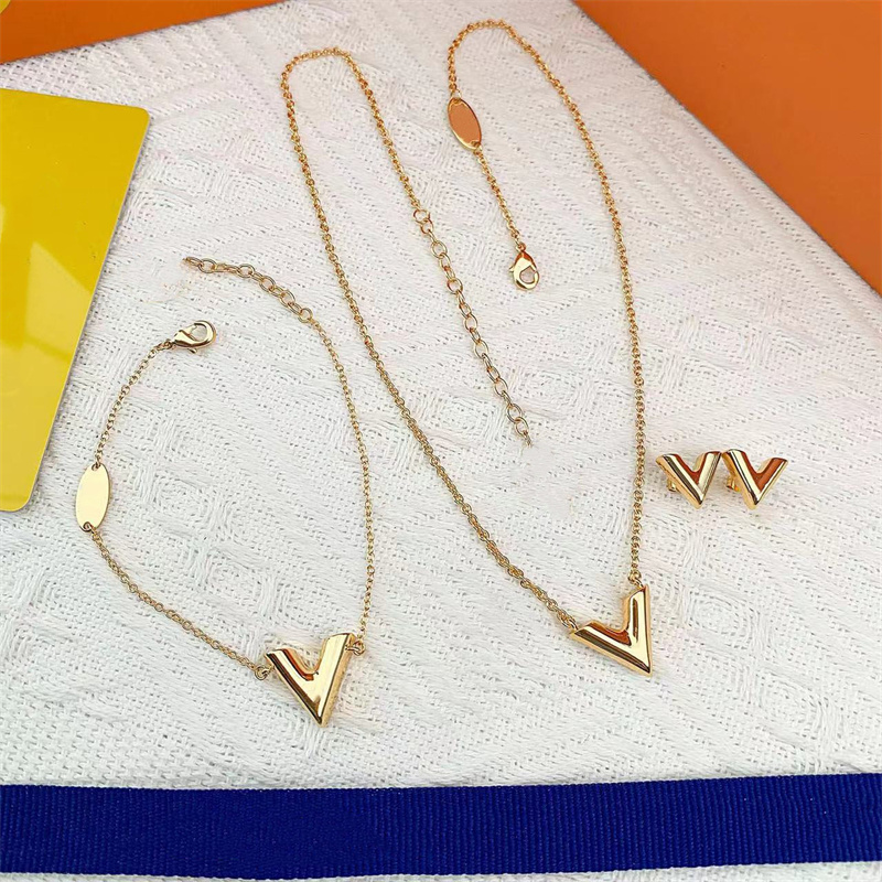 Collares para niñas adolescentes Brazalete estético Joyería europea y americana Colgantes Pendientes Conjuntos Decoración nupcial Regalos boda ear215R