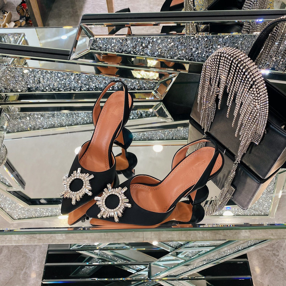 サンダルハイヒールの女性靴フォーマルスリッパレザー靴靴底ブラックピンクダイヤモンドチェーン装飾バンケットシルクウェディングセクシーなボックスレディース
