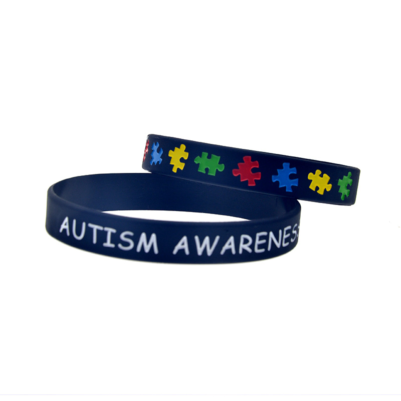 Consapevolezza dell'autismo Bracciale in gomma siliconica Puzzle Logo Decorazione Riempito a colori Taglia adulti i