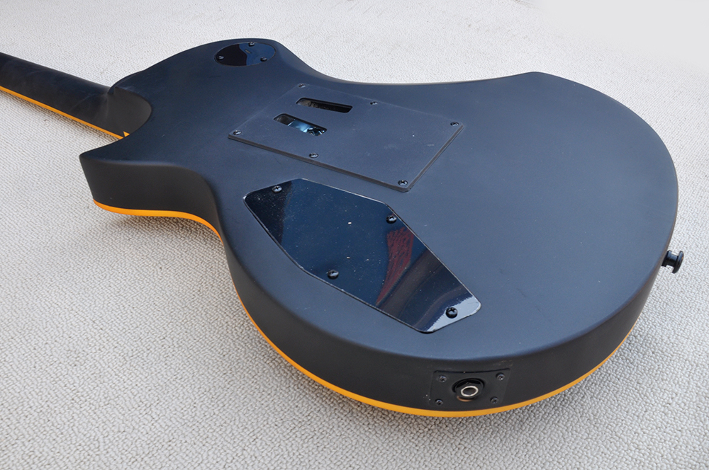 Guitare électrique noire mate personnalisée en usine avec touche en palissandre reliure jaune Double Rock Bridge Black Hardwares peut être personnalisé