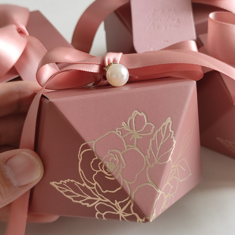 Gift Wrap Box Diamond Shape Paper Candy Es Chocolate Packaging Wedding Favors for Gäster Baby Shower Birthday Party 220919