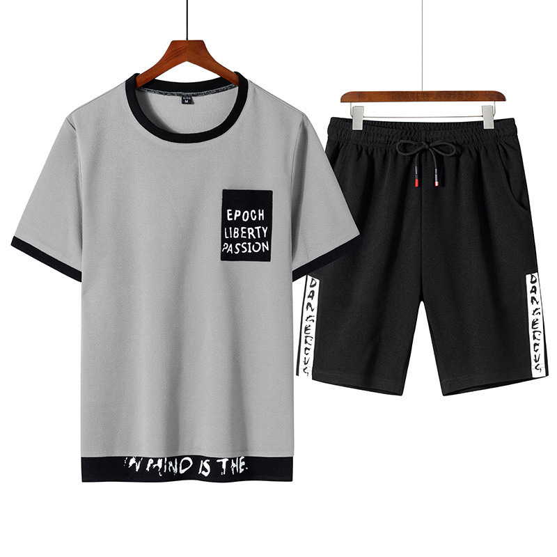 Herrspårar Herruppsättningar Hip Hop Clothes Streetwear Spring Summer Outfit Male T-shirt Pants Två stycken Fashion Set Casual Pullover Plus Size 220919