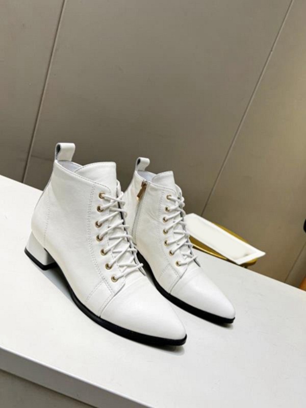 Designer Botas femininas Marca Brand Black Leather Boots Zipper branco Gold Shoes vers￡teis Sapatos vers￡teis inverno n￣o deslizamento resistente a desgaste