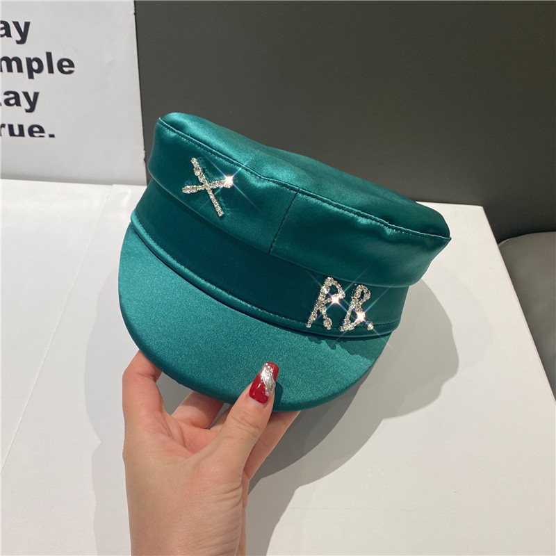 Berets Brand Designer Spring Summer Caps Women Diamond Letter Stain sboy Cap Baker Boy Hat Visor 220920317n