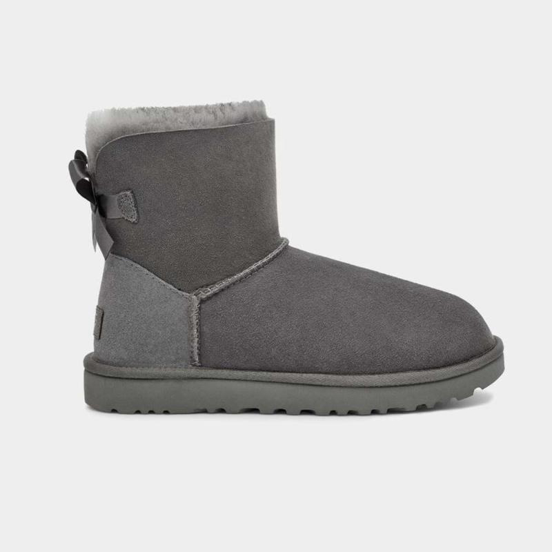 Designer Boots Womens Snowboot Warme klassieke mini enkel pluizige bont laarsjes Australië Platte hakken Luxe winterschoenen