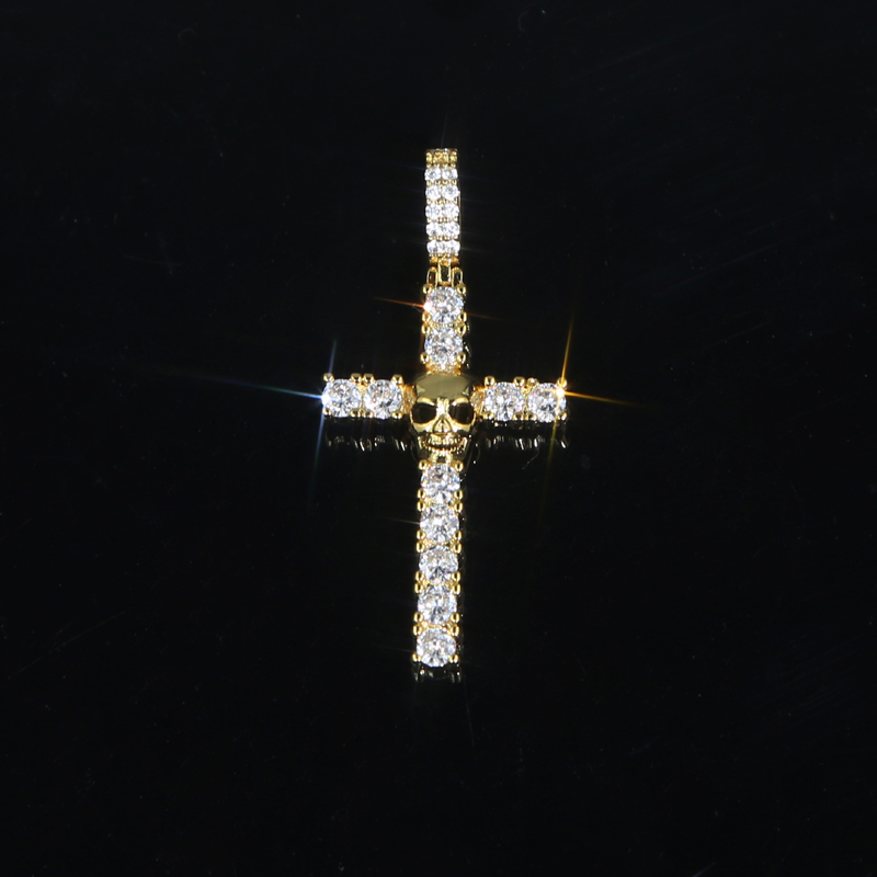 Iced Out Men Cross Pendant pav￩ 5A CZ Couleur argent￩e en or en pierre avec cha￮ne de corde Hop Hop Bijoux en gros prix d'usine