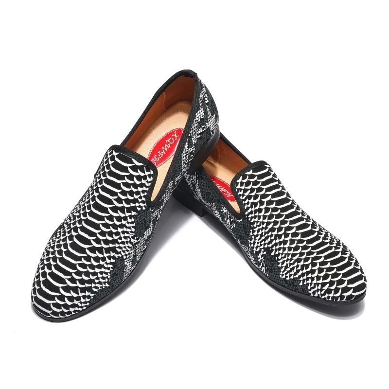 Leder Männer Casual Schuhe 2022 Marke männer Loafer Mokassins Atmungsaktive Slip auf Mode Fahren Schuhe Große Größe 6-13