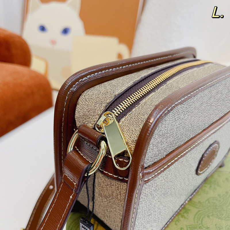 Classic Handbags Designer Bags Famous Brand Shoulder Bag Women Men Messenger Crossbody Bags Retro Double Letter Camera Box Purses