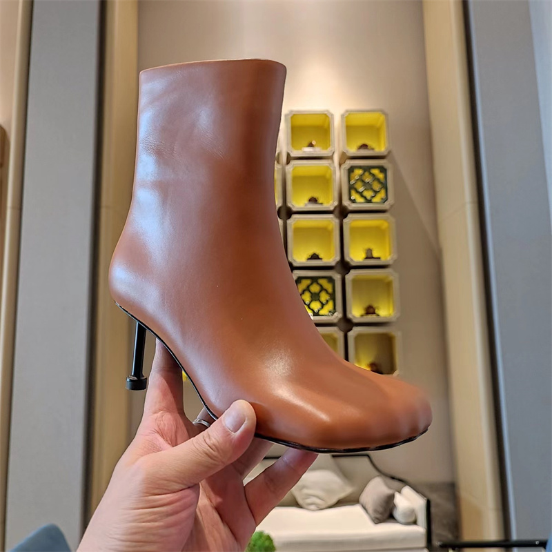 Nowy styl buty kostki dla kobiet wysokie obcasy buty na pas startowy Kobieta oryginalna skóra dziwna palce u nogi krótkie buty żeńskie botki