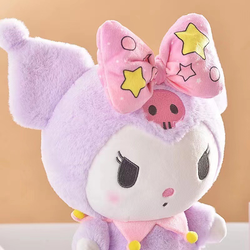Nowe pluszowe zwierzęta 22 cm Kuromi Plush Toy Cartoon Plush Doll Birthday Presents C42