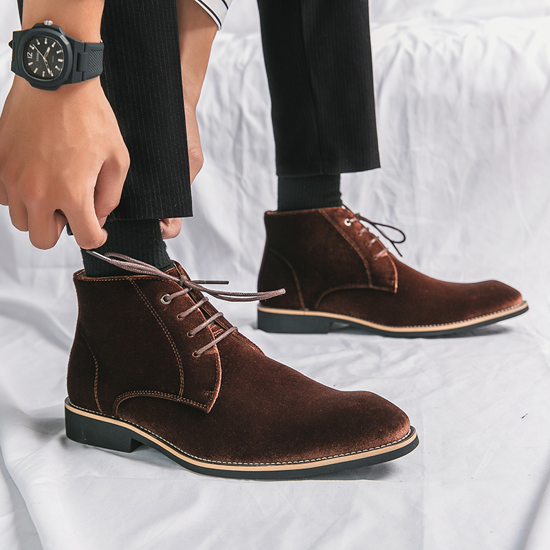 Chelsea Boot Hommes Chaussure Martin bottes Daim couleur unie Bout Pointu À Lacets Casual Chaussures En Cuir Quotidien Lieu De Travail Hôtel Mariage Affaires Robe Chaussures