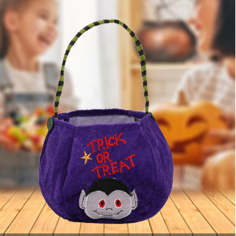 Festival en gros décorations de festivals nouveaux sacs de bonbons Halloween Trick Or Treat Muti Styles Pumpkin Witch Cat Matchs Hands Sac à main Couleurs mixtes