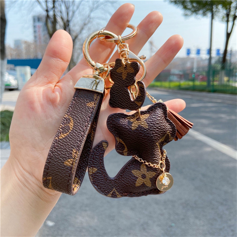 Cat Diamond Design Car Keychain Favor Flower Bag Pendant Charm Jewelry Keyring Holder for Men Gift Fashion PU Animal Key Chain Accessories leather key chains women