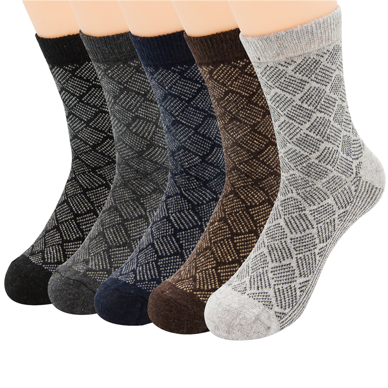 Chaussettes masculines es chaussettes d'hiver emballent les hommes et les rayures de la version en laine chaude épaisse chaude durable en gros de haute qualité 220923