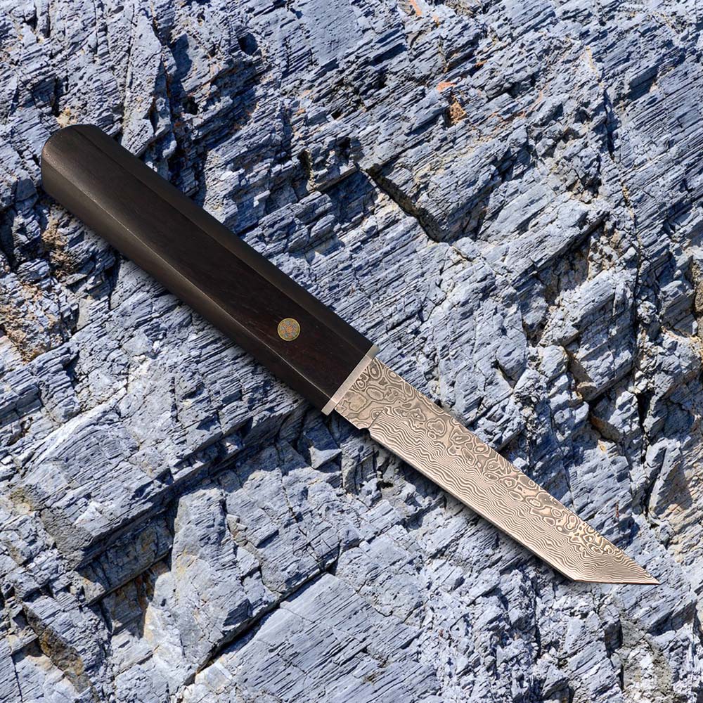 Promozione R8319 Coltello dritto da sopravvivenza VG10 Acciaio di Damasco Lama Tanto Point Palissandro con manico in acciaio Lame fisse Coltelli con fodero in legno