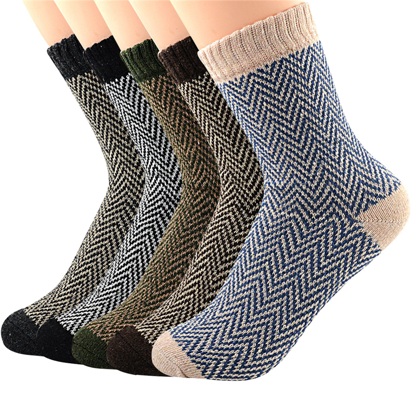 Chaussettes masculines es chaussettes d'hiver emballent les hommes et les rayures de la version en laine chaude épaisse chaude durable en gros de haute qualité 220923