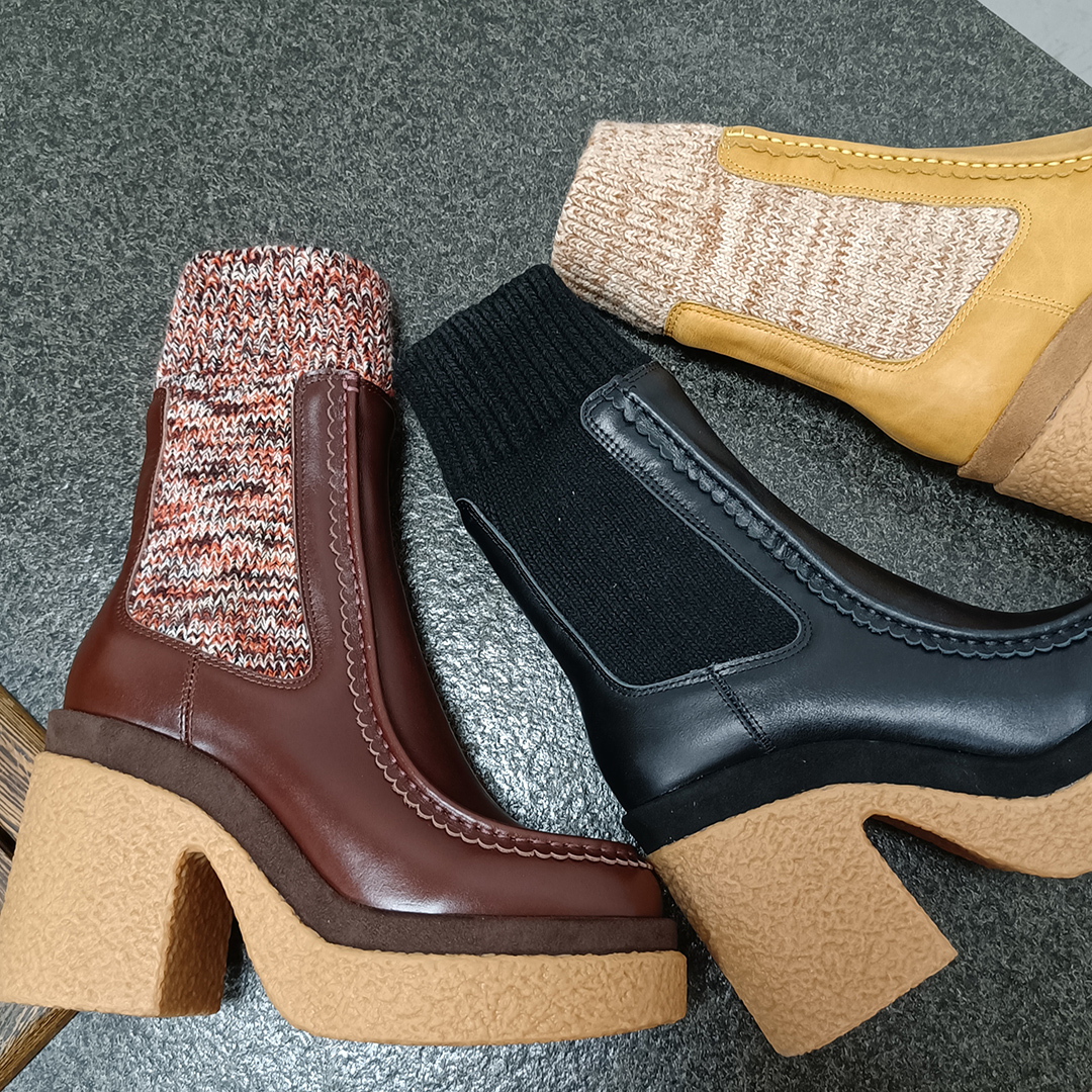 Chelsea Botki dla kobiet Luksusowy Projektant Cowskin Fashion Knitting elastyczność Mieszane Kolory skarpetki buty gruby obcas gruba podeszwa Half Boot 35-42