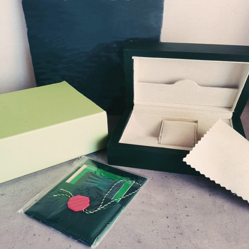 Luksusowe zegarek męskie skrzynki oryginalne wewnętrzne zewnętrzne zegarki Womans pudełka mężczyzn Zielone pudełka Karta broszurka 116610 Akcesoria nurkowanie