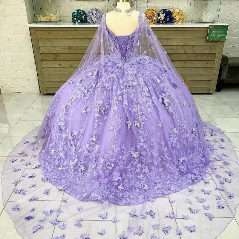 2023 Light Purple Butterflies Lace Quinceanera Dresses With Cap Beading Sweetheart Tulle Long Train Pagenat Prom Sweet 16 Dress Ba1113753