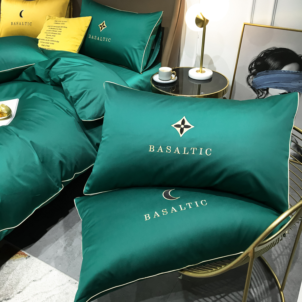 Bedding Sets Fourpece Bedding Light Luxury Cotton Campelo dom￩stico Capa de colcha de colcha Bordado Bordado Bedia de moda verde 220924