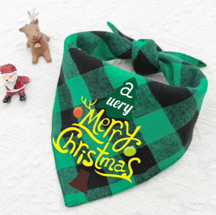 Abbigliamento cani Natale Classico Plaid Pet Bandana Sciarpa Bavaglini Fazzoletto Merry XMAS Babbo Natale Pupazzo di neve Stampa Animali Cotone Rosso Verde Decorazioni natalizie SN4904