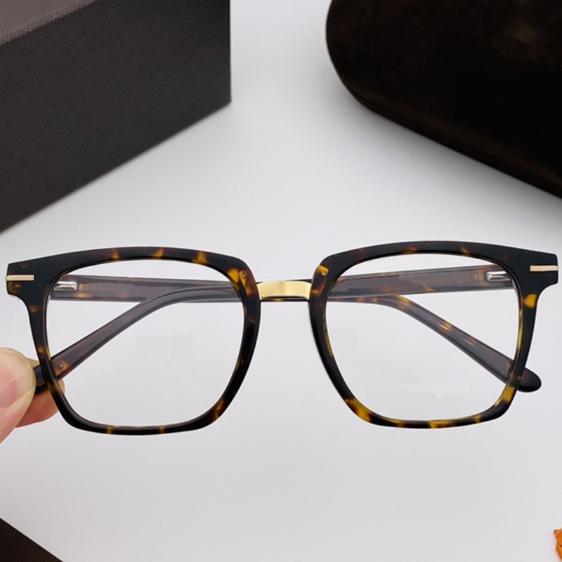 Nowe lekkie okulary przeciwsłoneczne Ramka Unisex Square Plank MetTals 52-20-145 Świątynia elastyczna do okularów na receptę w pełni zaprojektowany obudowa 5523