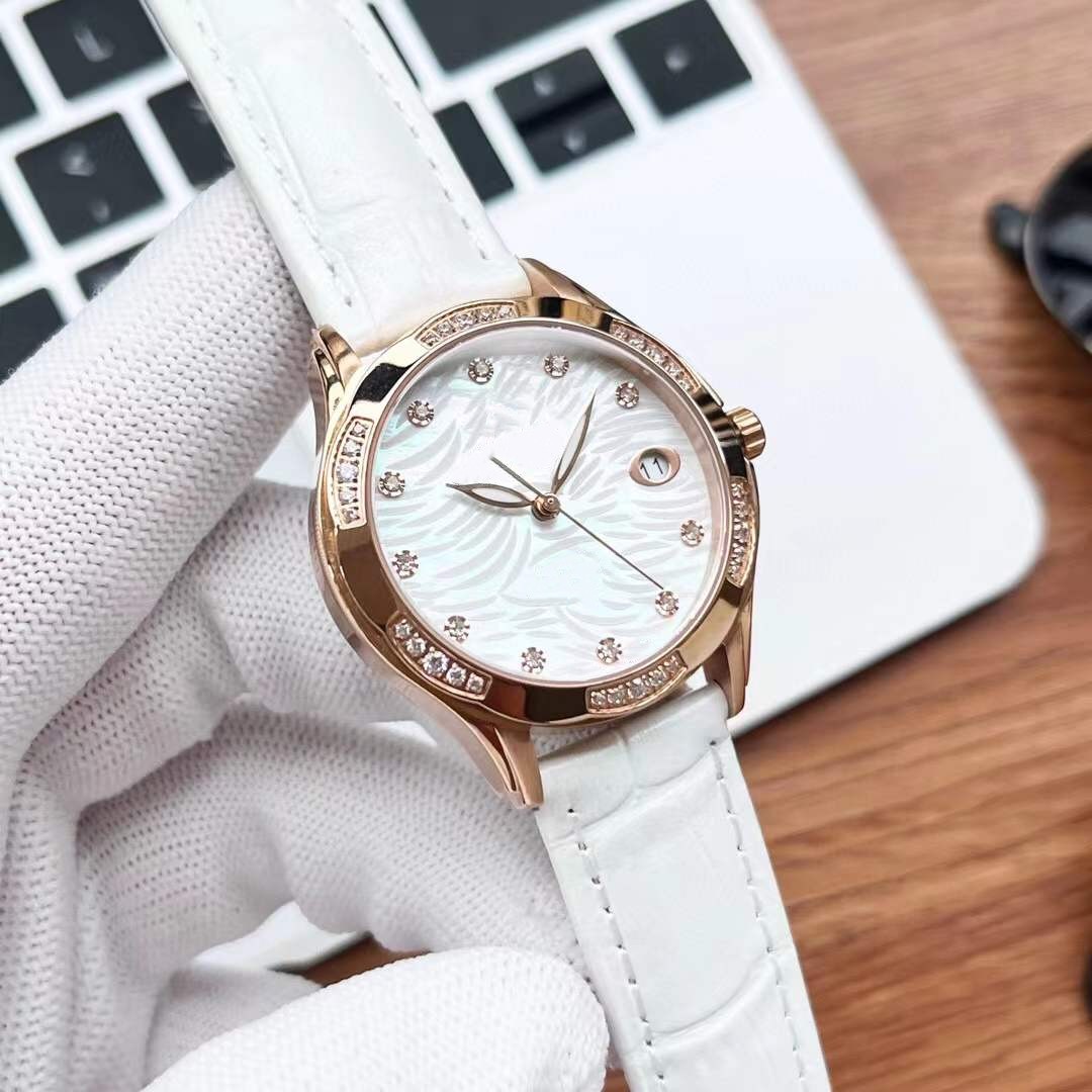 Fashion Geometric Number Calendar Watches Black Pink Genuine Leather Wristwatch Female Zircon Quartz Watch White Mother of Pearl Shell Dial Clock 35mm