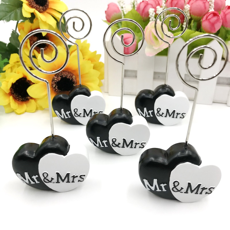 Wedding Party Table Decorations Mr. & Mrs. Heart Design Place Card Holder Solid Resin Black and White Name Card Holders