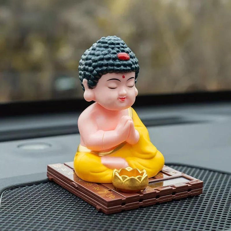 Dekorativa föremål Figurer Solar Nodding Buddha Statue Mascot Home Car Interior Decoration Lucky Tathagata Feng Shui Crafts 220928