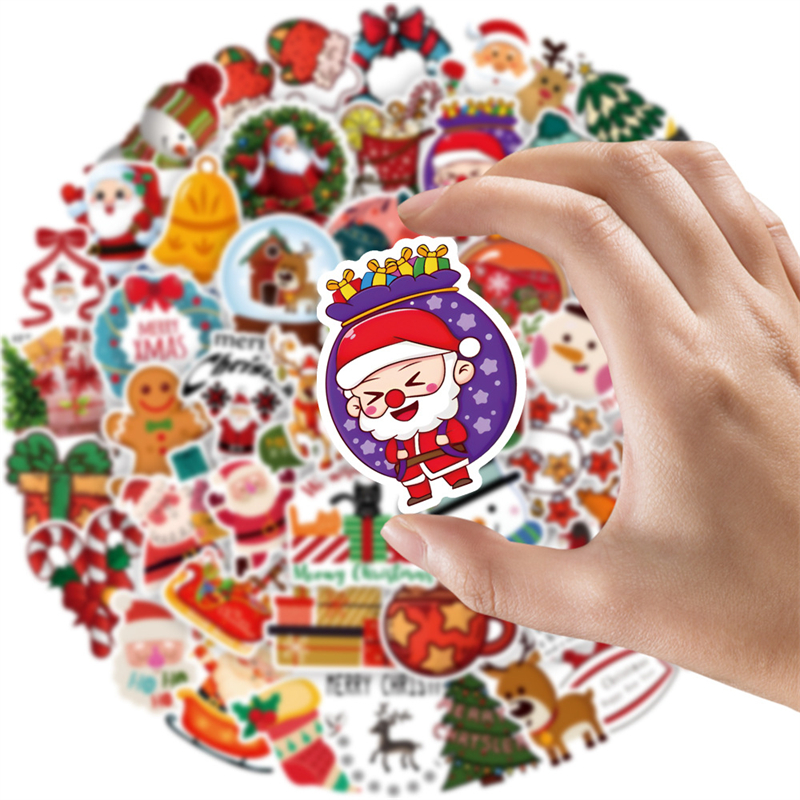 50 stks gelukkig nieuwjaar vrolijke kerststickers herten santa claus sneeuwman kinderen geschenk decal diy voor skateboard bagagekoffer