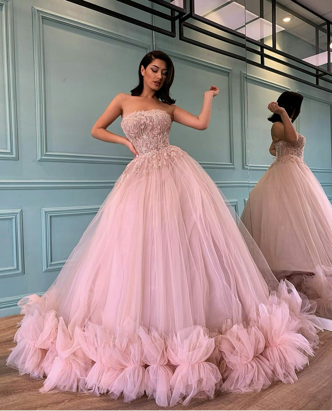 Fancy A Line Prom Dresses Light Pink Strapless Party Dresses Lace Appliques Ruffles Custom Made Evening Dress