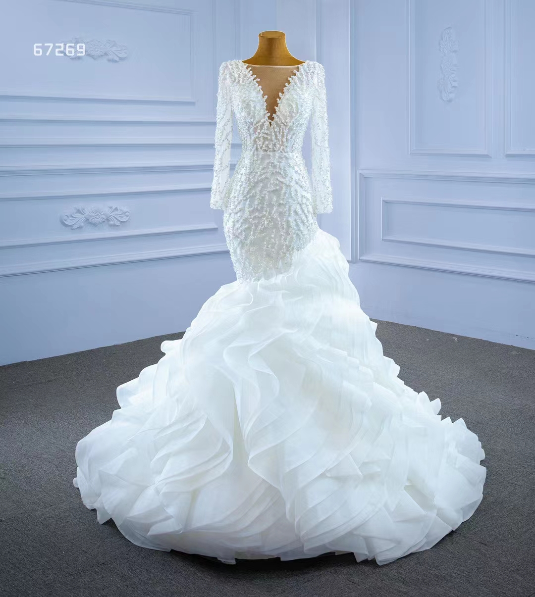Luxury Lace Full Sleeve Deep V-Neck Pleaded Pärled paljetter Mermaid Wedding Dress SM67269
