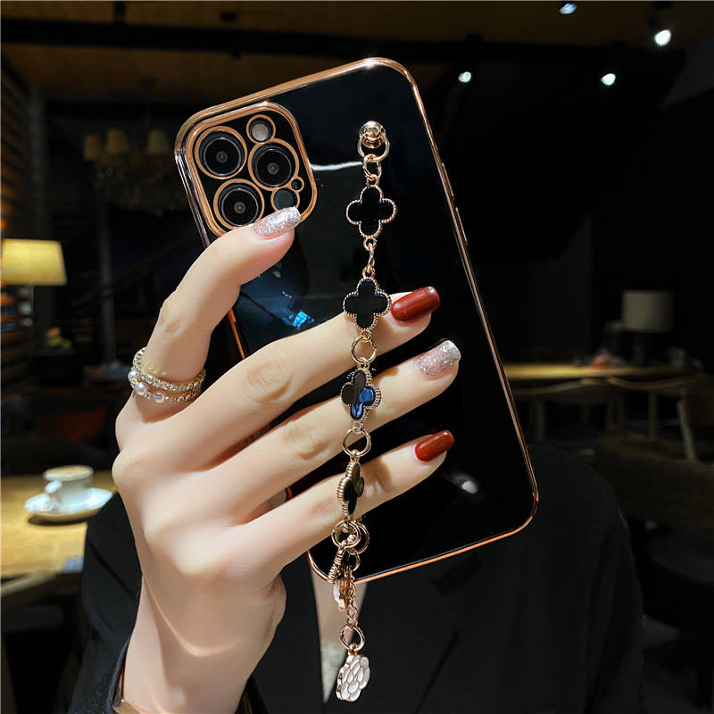 Luxury plating armband telefoonhoesjes voor iPhone 14 plus Pro Max Fashion Creative Designers Shell iPhone14 13 12 Mini 11 8 7 XR X XS Shockproof Camera Protective Cover