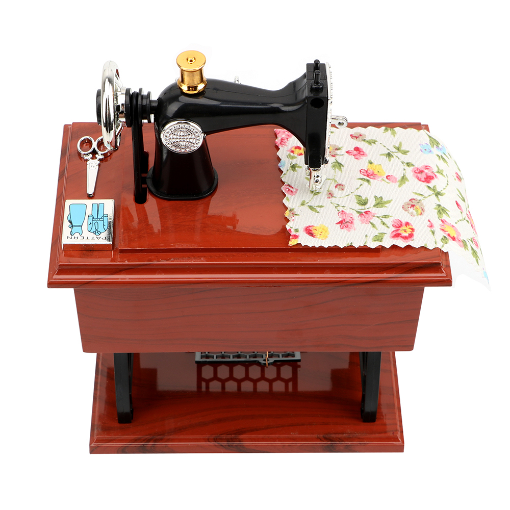 Decorative Objects Figurines HOOMIN Christmas Year Birthday Gifts Mini Sewing Machine Style Music Box Hand Crank Vintage es Jewelry 220930
