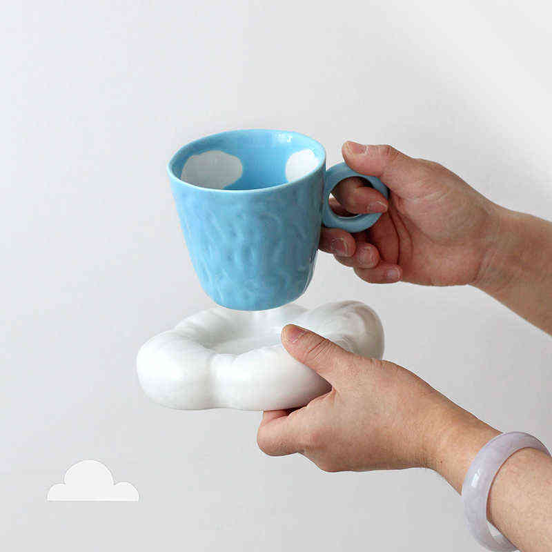 Creativo dipinto a mano cielo blu nuvola bianca tazza e piattino tazza da caffè fatta a mano in ceramica con piatto carino tazza da tè set regalo decorazioni la casa T220810