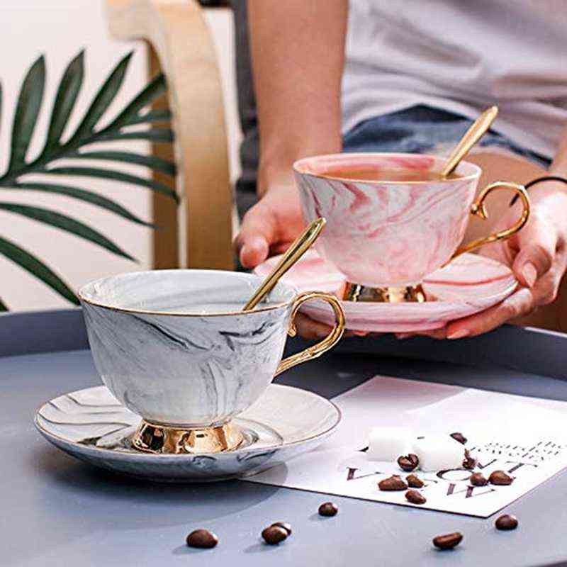 Tazza da tè e piattino in porcellana vintage con cucchiaio Set tazza da caffè in ceramica tè pomeridiano Osso regalo tazza colazione T220810