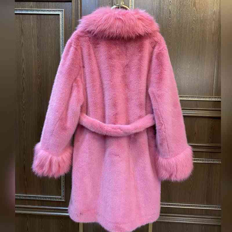 European Fashion High Street Long Sleeve Double Face Wool Leather Fur Coat Women's 2022 Winter Elegant Warm Casual Trend Jacket T220810