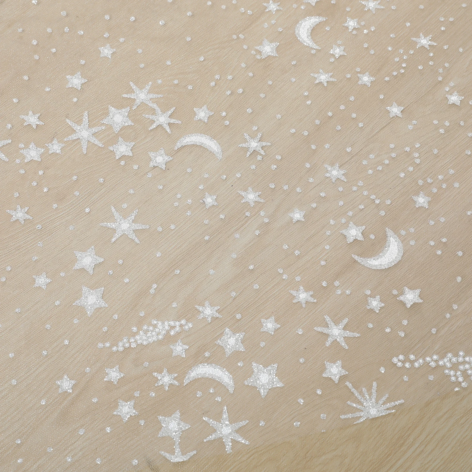 Romantiska stjärnor Moon Bridal Veil 2023 Silver Sparkly Twinkle Star Veils Ivory Constellation Cathedral Wedding Veil Shimer Voiling Chapel Floor Waltz Längd Y2K