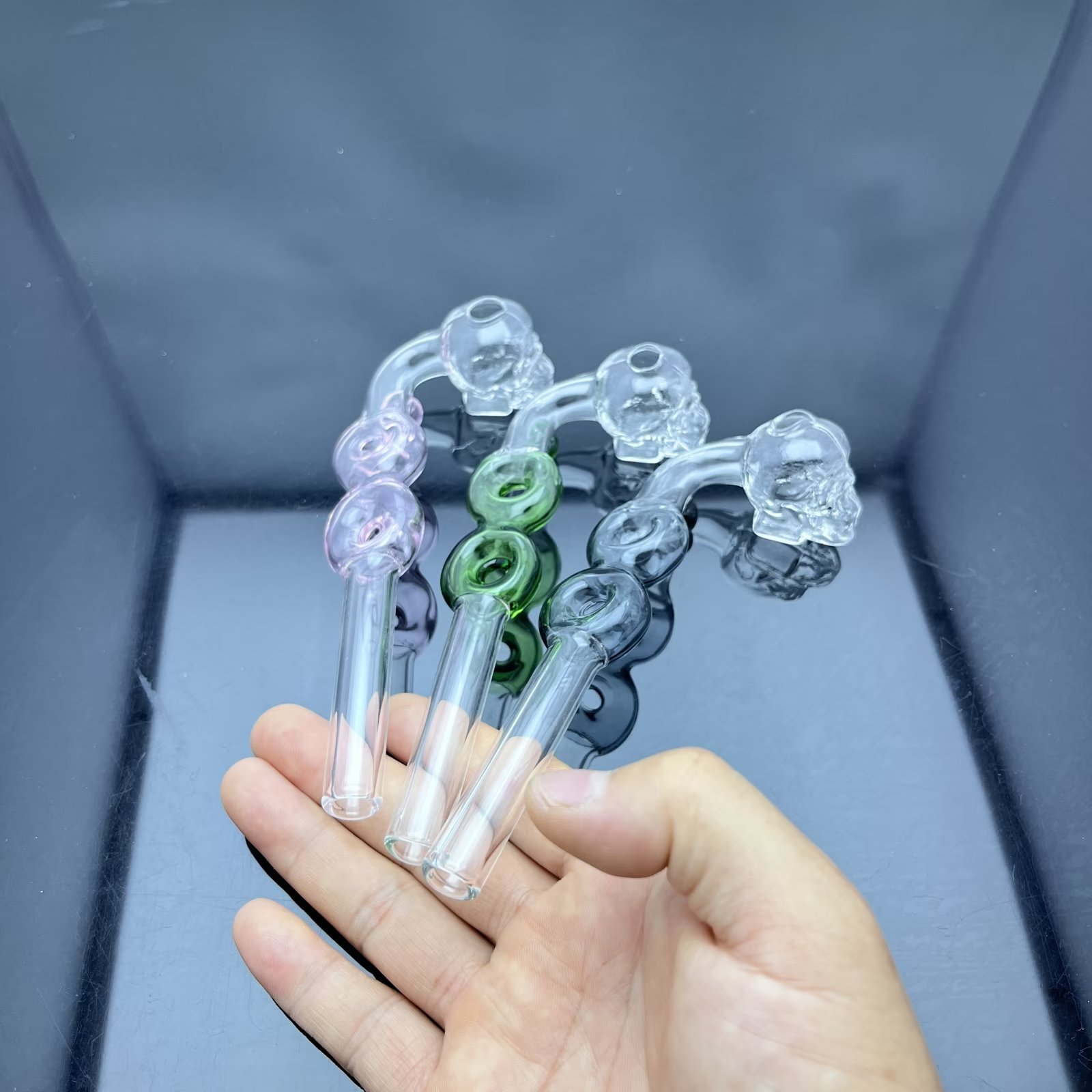 Rökande rör mini Hookah Glass Bongs Colorful Metal Shape Classic 8-Character Skeleton Bone Glass Long Smoke Pot