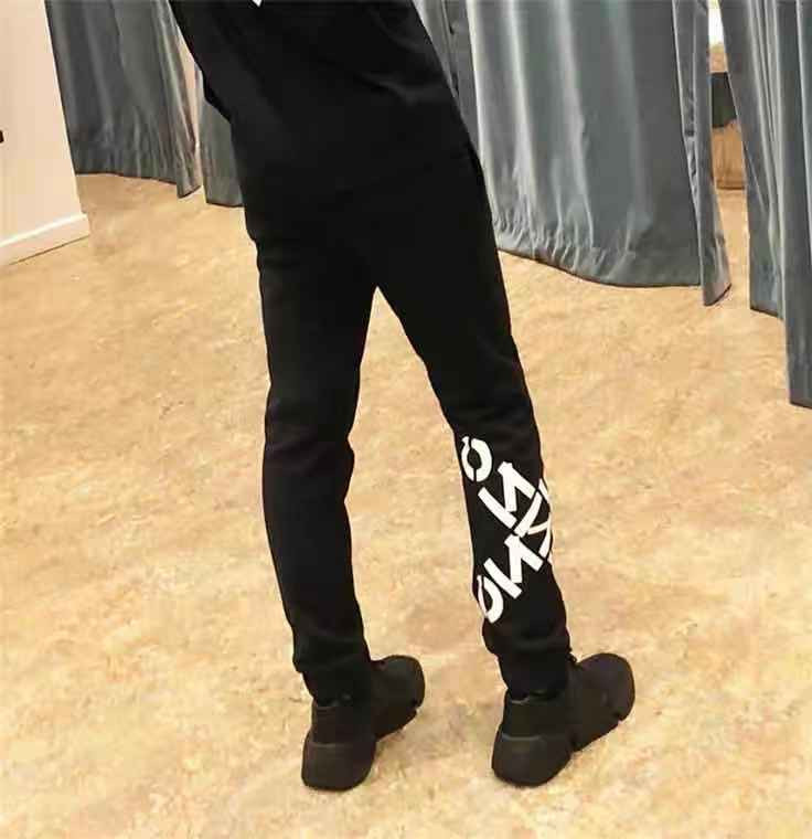 2022 Mens joggers broek Autumn Men Sportswear Drawtring Casual Tracksuit Heatpants broek Black Witte Designer Jogger Pants