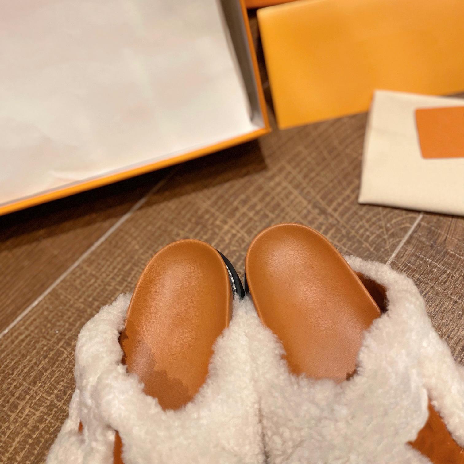 Chinelos de designer senhoras chinelos quentes confortáveis inverno tendência encaracolado fofo menina preto branco flip flops 36-40