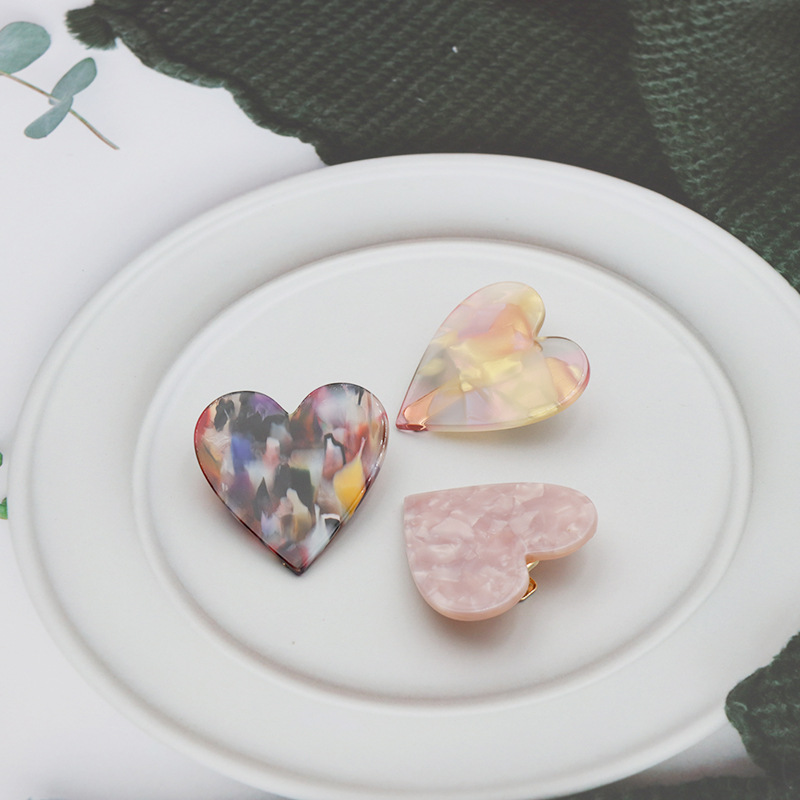 Ins Hot Selling 4.5cm Cute Heart-Shape Acetate Metal Duckbill Clips For Woman Simple Marbling Color Hairpins