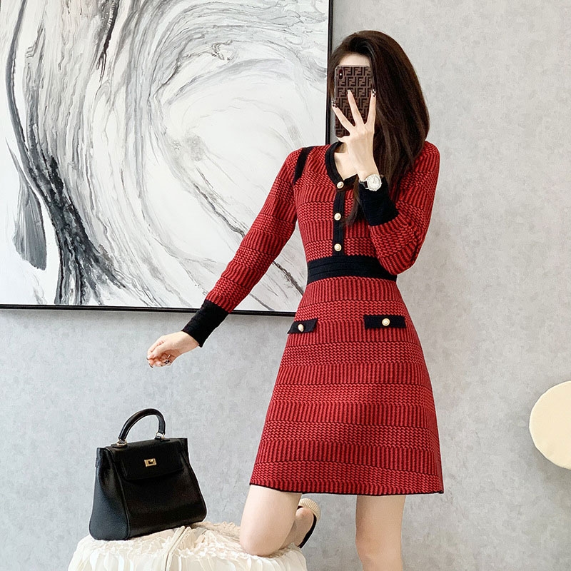 Women`s o-neck single breasted long sleeve houndstooth grid knitted a-line slim waist dress SMLXL