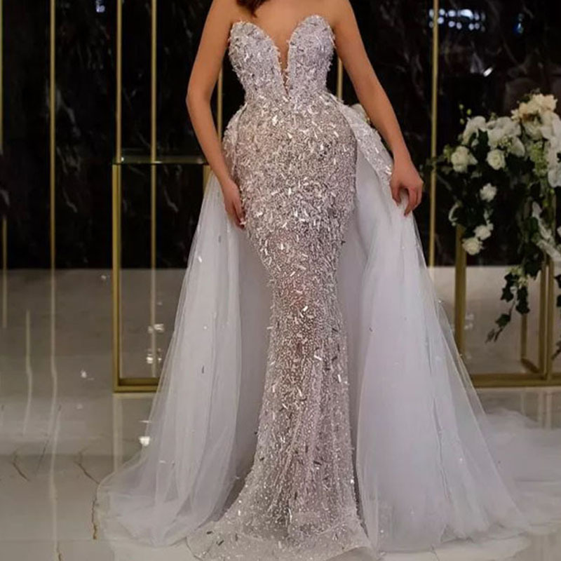 Blanc Brillant Sirène Robes De Bal Sans Manches Halter Col En V Paillettes Appliques Dentelle Train Détachable Étage Longueur Robes De Soirée Plus La Taille Sur Mesure Sur Mesure