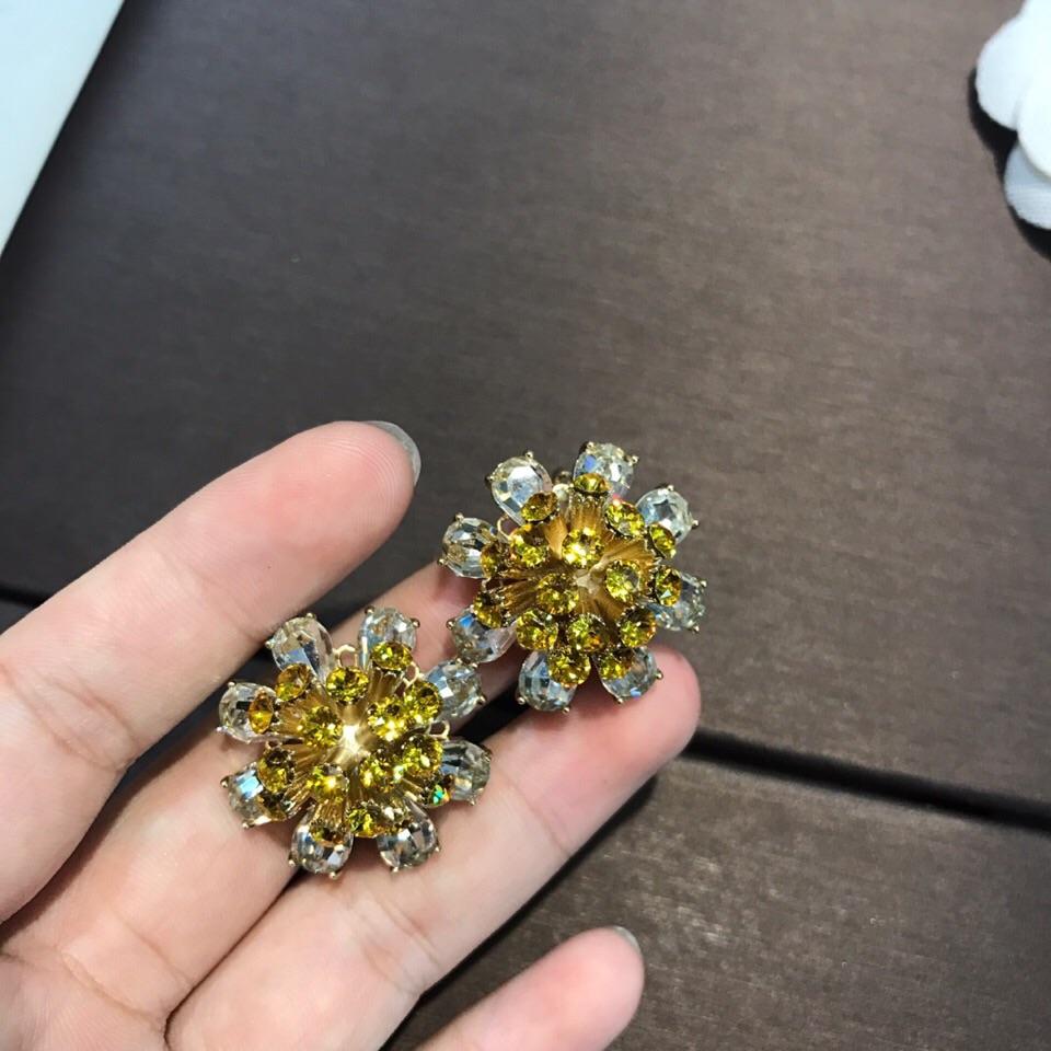 Mode Nytt designade halsbandsarmband örhänge Hoops G Letters Shiny Non-B-blekande 18K Gold Plated Women Necklace Designer Jewelry D248X