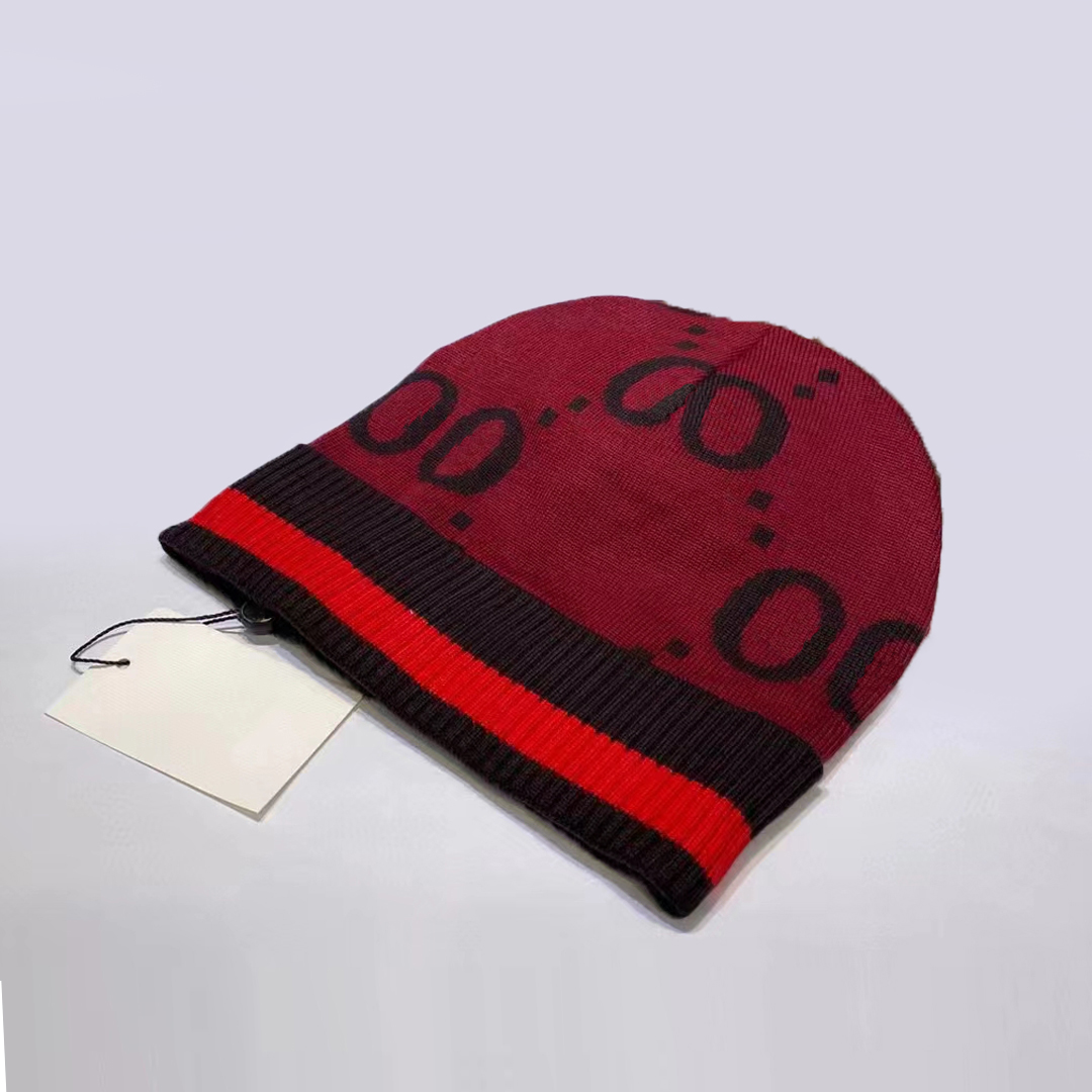 디자이너 두개골 모자 패션 통기성 따뜻한 우프 비니 캡 남자 여자를위한 좋은 질감 모자 6 색 고품질 casquette2359