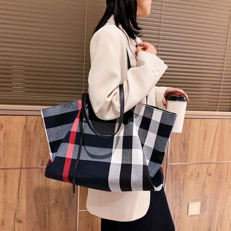 Borse a tracolla casual scozzesi in tessuto di cotone di grande capacità le donne Borse a tracolla di moda di marca di lusso Designer Bolsos Sac 220819