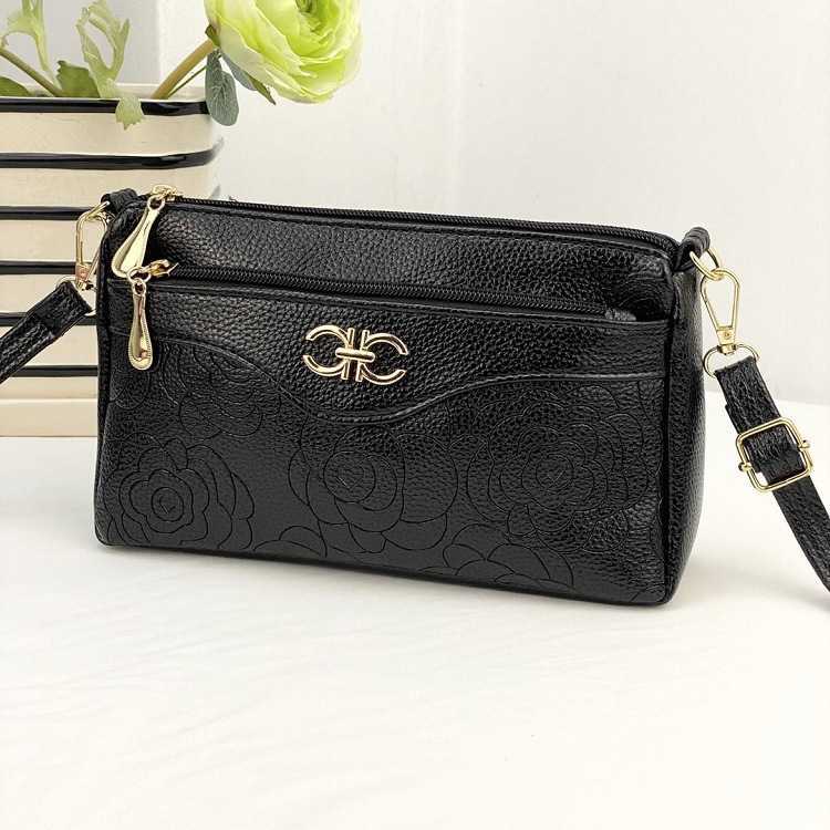 Qianzi Fox New 2020 Satchel Female Middle-aged Mother Bag Multi-layer Single Shoulder High-capacity