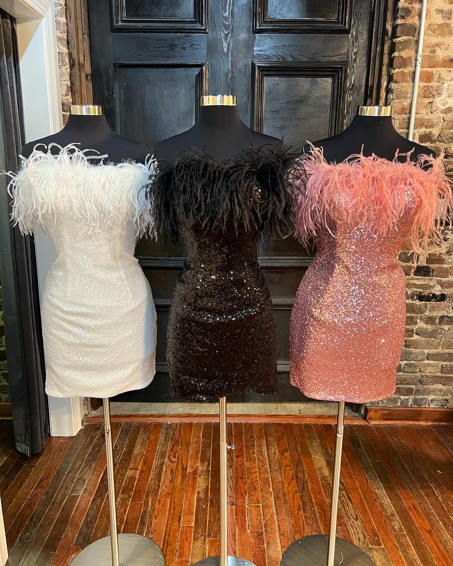 Feather Sequins Cocktail Hoco Dress 2023 Lady Formal Event Party Gown Strapless Short Mini Club Night Homecoming Gala NYE Blue Purple Rose-Gold Black White Prom Dance